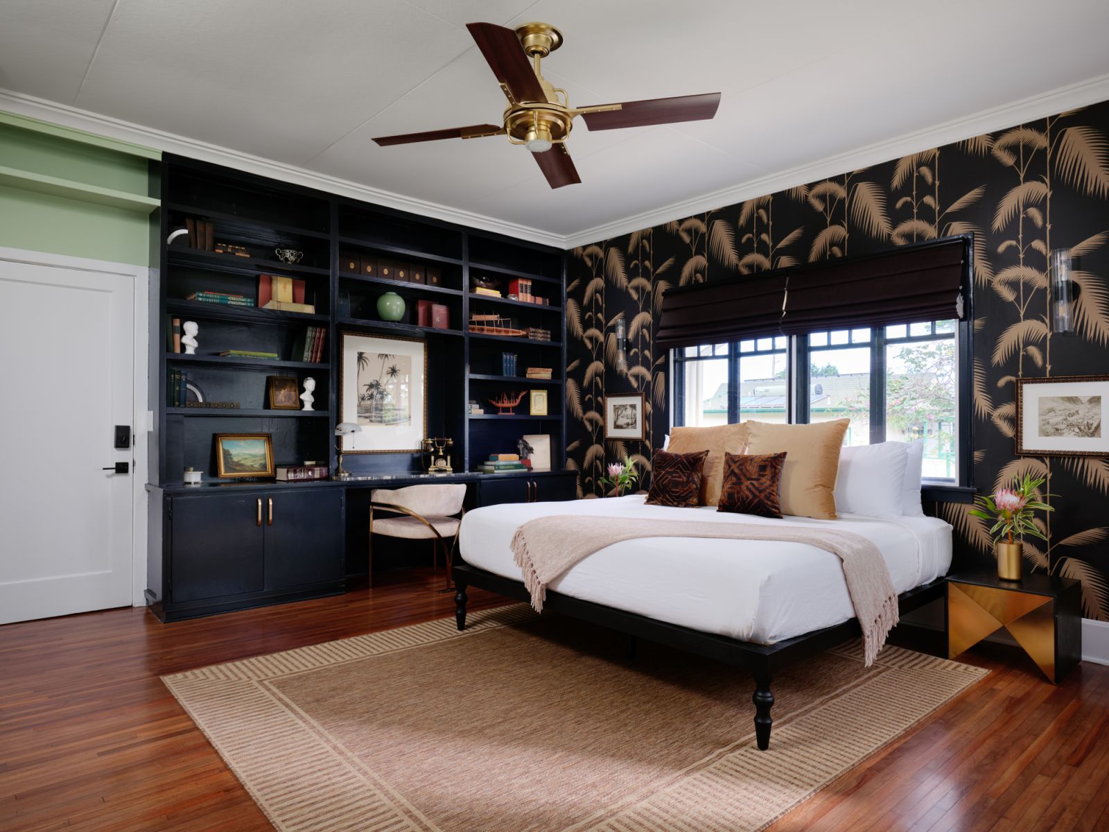 The black-and-white checkered breakfast room